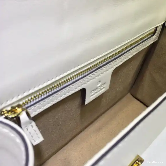 First bag ru Gucci Sylvie 0515
